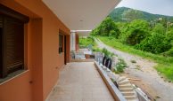 maisonette with mountain view greece