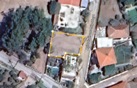 Plot 200 sq.m. in Asprovalta 300m from the sea.