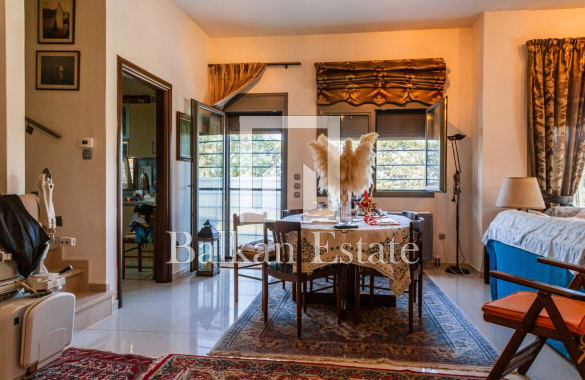 Elegant marble flooring in a detached house in Thermi, Thessaloniki