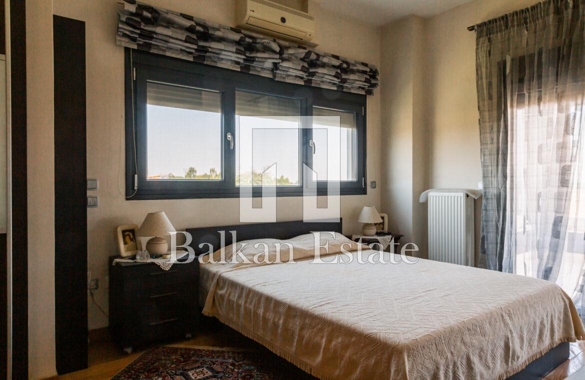 Spacious master bedroom in a detached house in Thermi, Thessaloniki