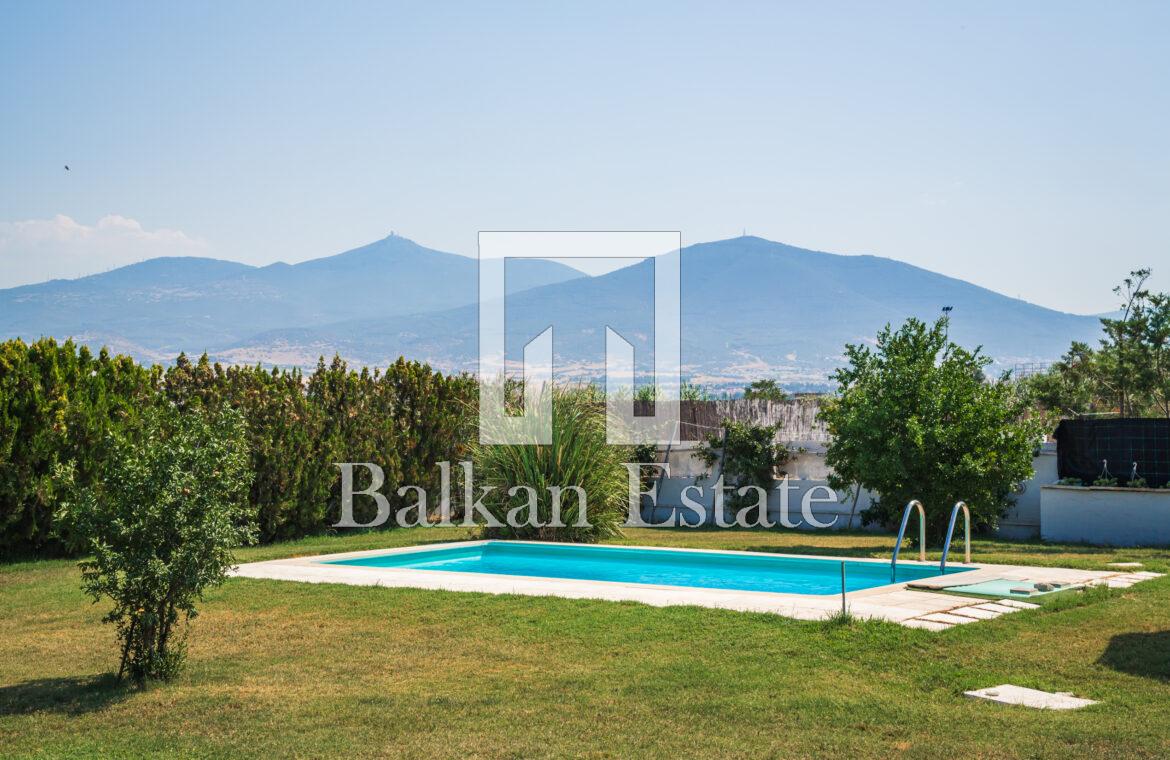 Private swimming pool in the garden of a detached house in Thermi, Thessaloniki