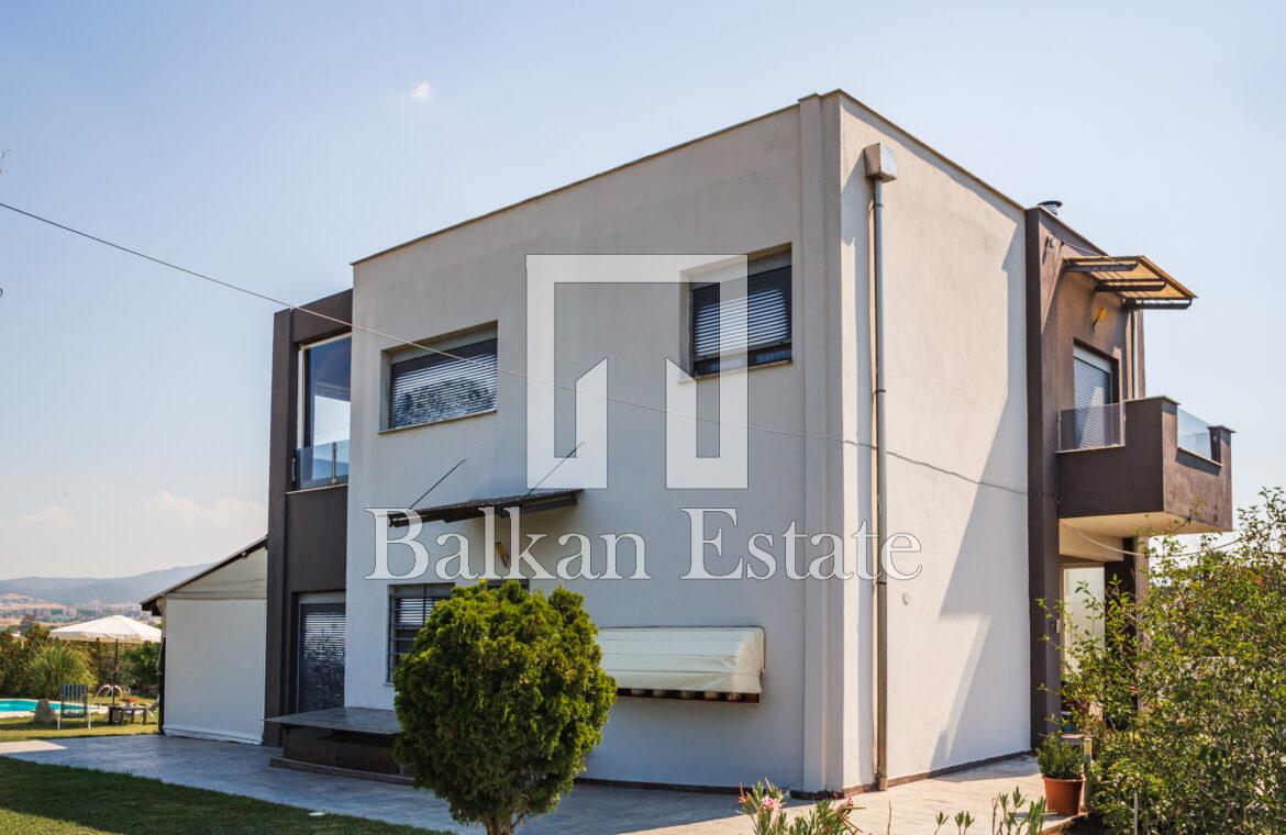 Three-level detached house with modern amenities in Thermi, Thessaloniki