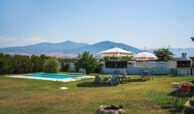 Spacious garden with mountain views in Thermi, Thessaloniki