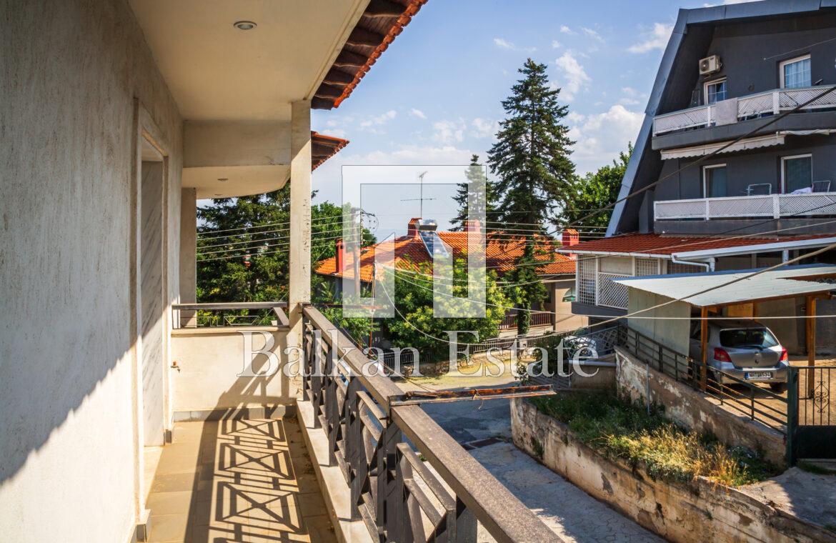 Apartment with Balconies in Chortiatis