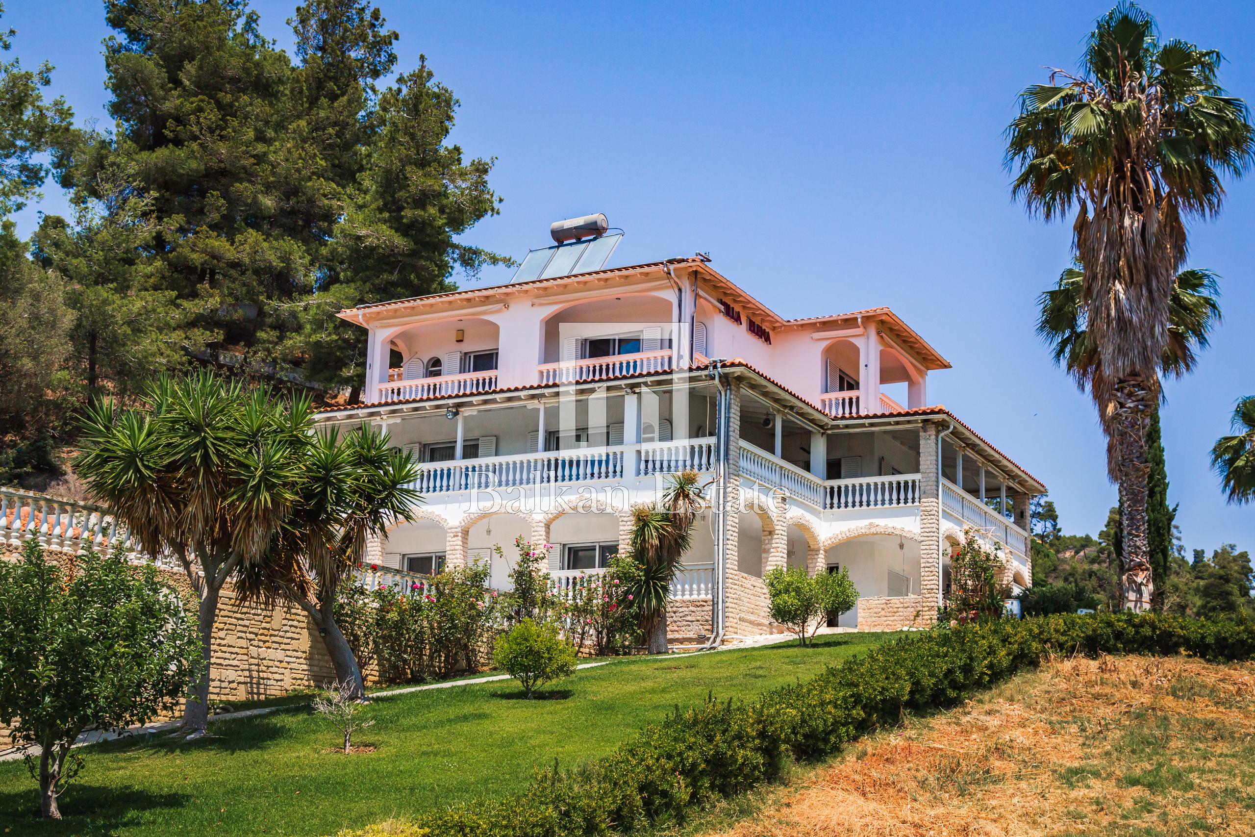 Luxury Villa for Sale in Nea Skioni, Chalkidiki with Sea View