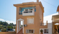 Three-bedroom maisonette for sale in Paradisos, Sithonia