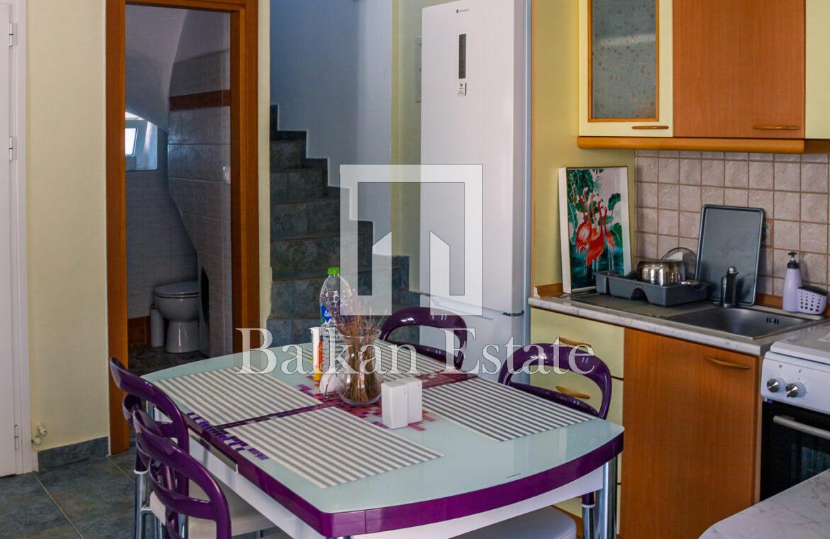 Maisonette with 2 kitchens and 3 bedrooms in Sithonia