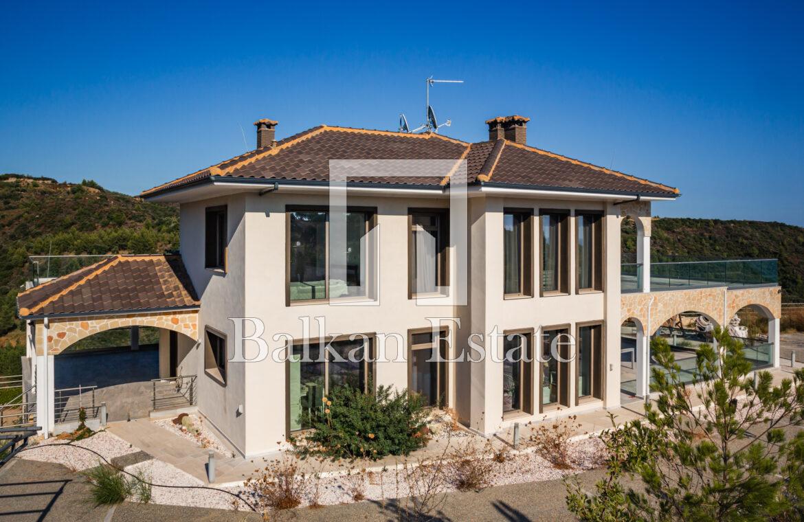 Luxurious Detached Villa for Sale in Chalkidiki