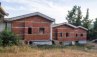 Modern maisonettes with mountain views in Kriopigi, Greece