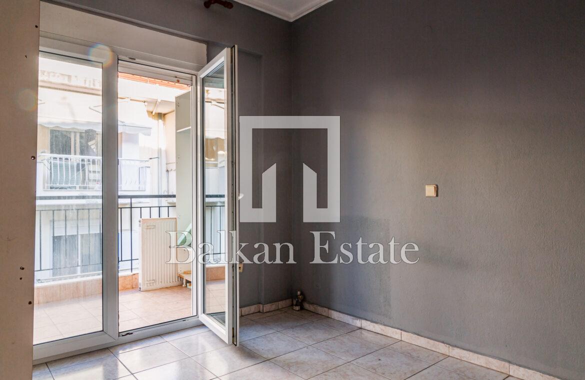 Spacious Apartment with Investment Potential in Nea Moudania