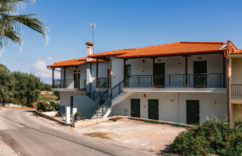 16 Rooms Seaview Operating Hotel in Kassandra, Chalkidiki
