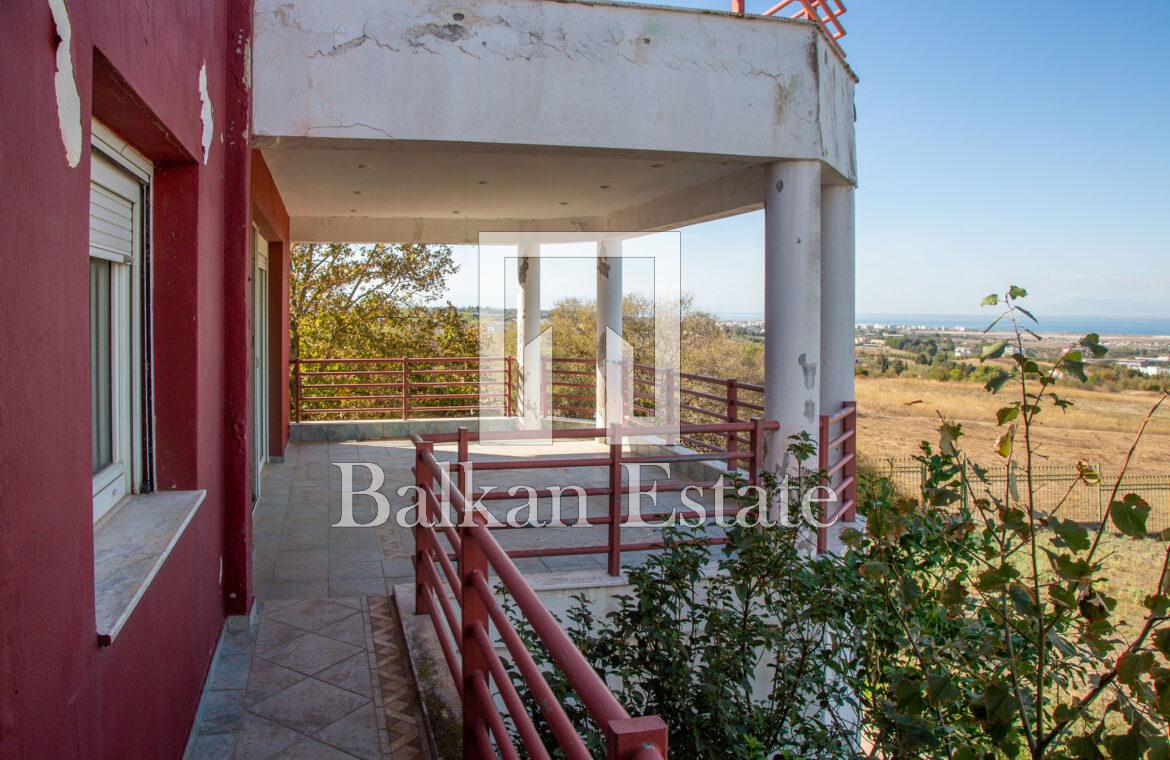 Villa in Trilofos with Sea Views and Private Indoor Pool