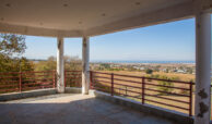 Exclusive Villa for Sale in Thessaloniki with Multiple Units