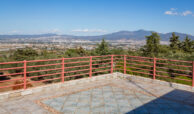 Villa mit Indoor-Pool und Meerblick in Thessaloniki