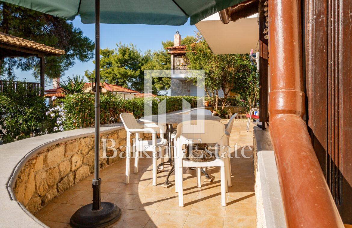 House for sale in Siviri, 70 meters from the beach